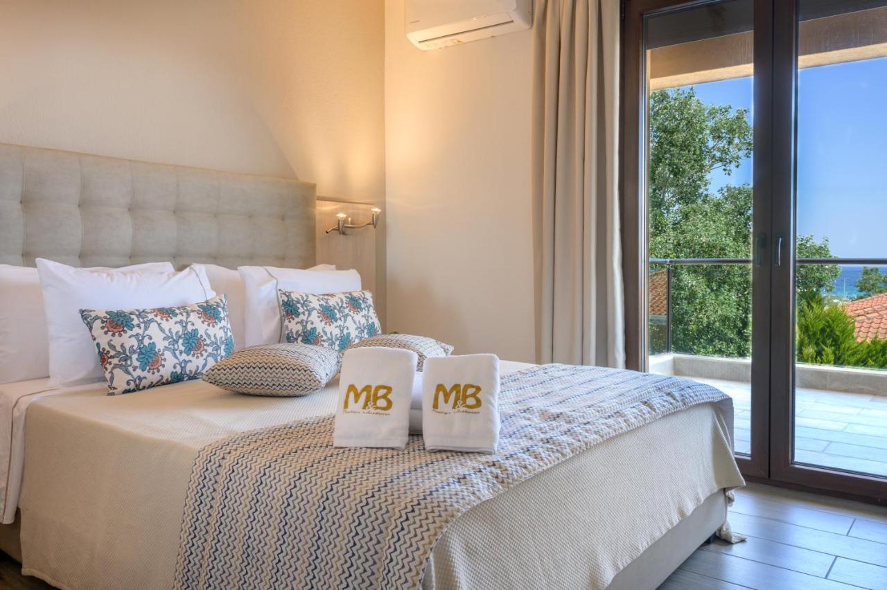 M&B Boutique Apartments Неа-Рода Экстерьер фото