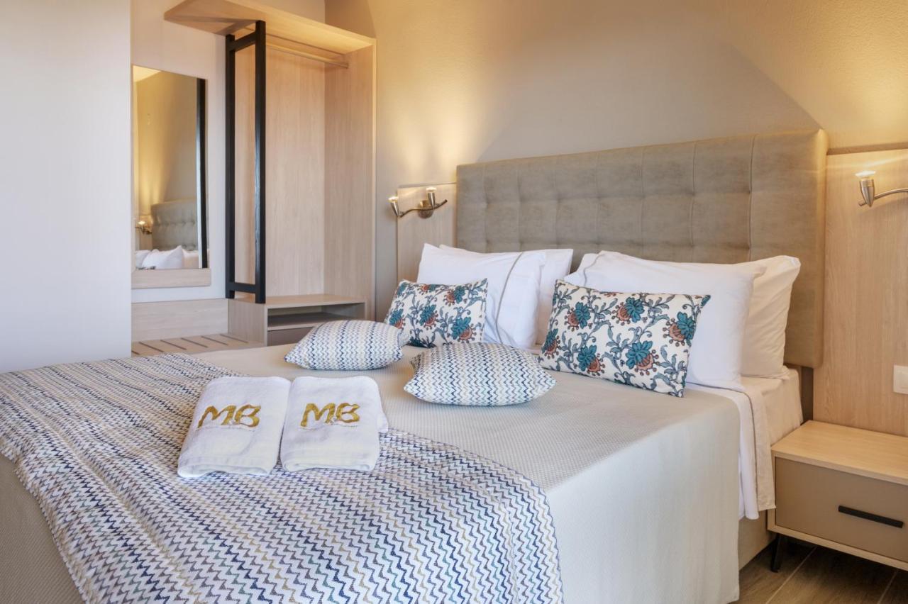 M&B Boutique Apartments Неа-Рода Экстерьер фото