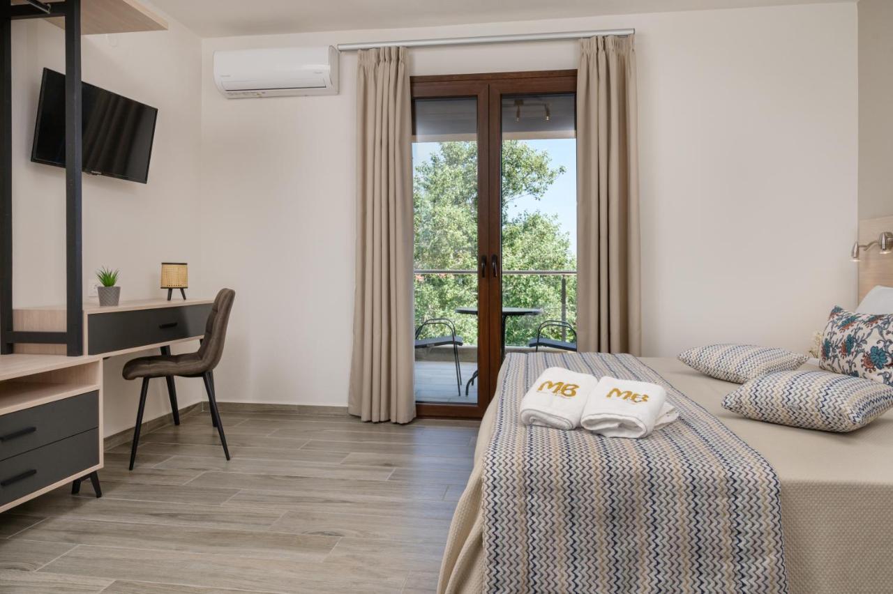 M&B Boutique Apartments Неа-Рода Экстерьер фото