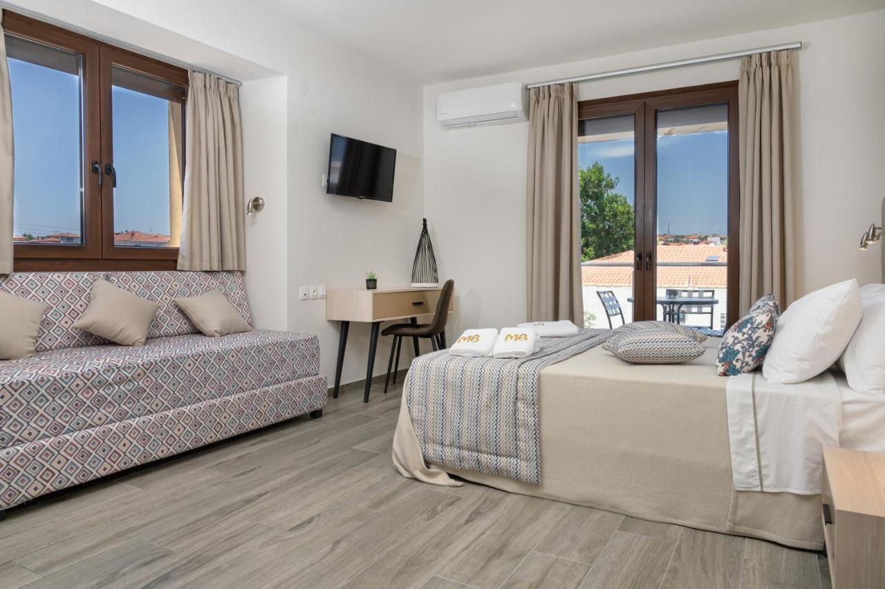 M&B Boutique Apartments Неа-Рода Экстерьер фото