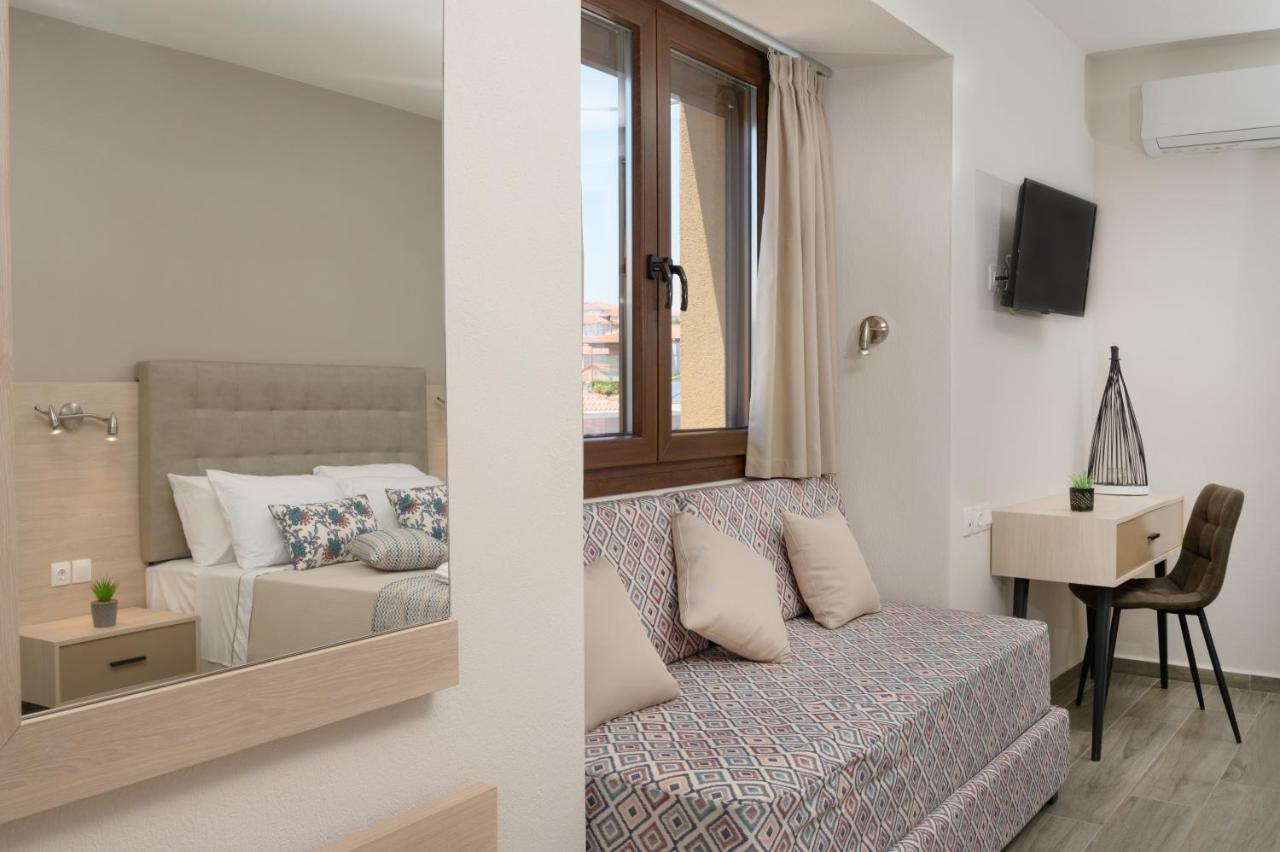 M&B Boutique Apartments Неа-Рода Экстерьер фото